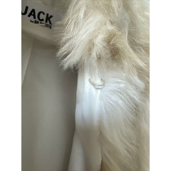 Jack By BB Dakota Women's Vest Ivory Patch Faux Fur Size Small With Pockets - Picture 3 of 6